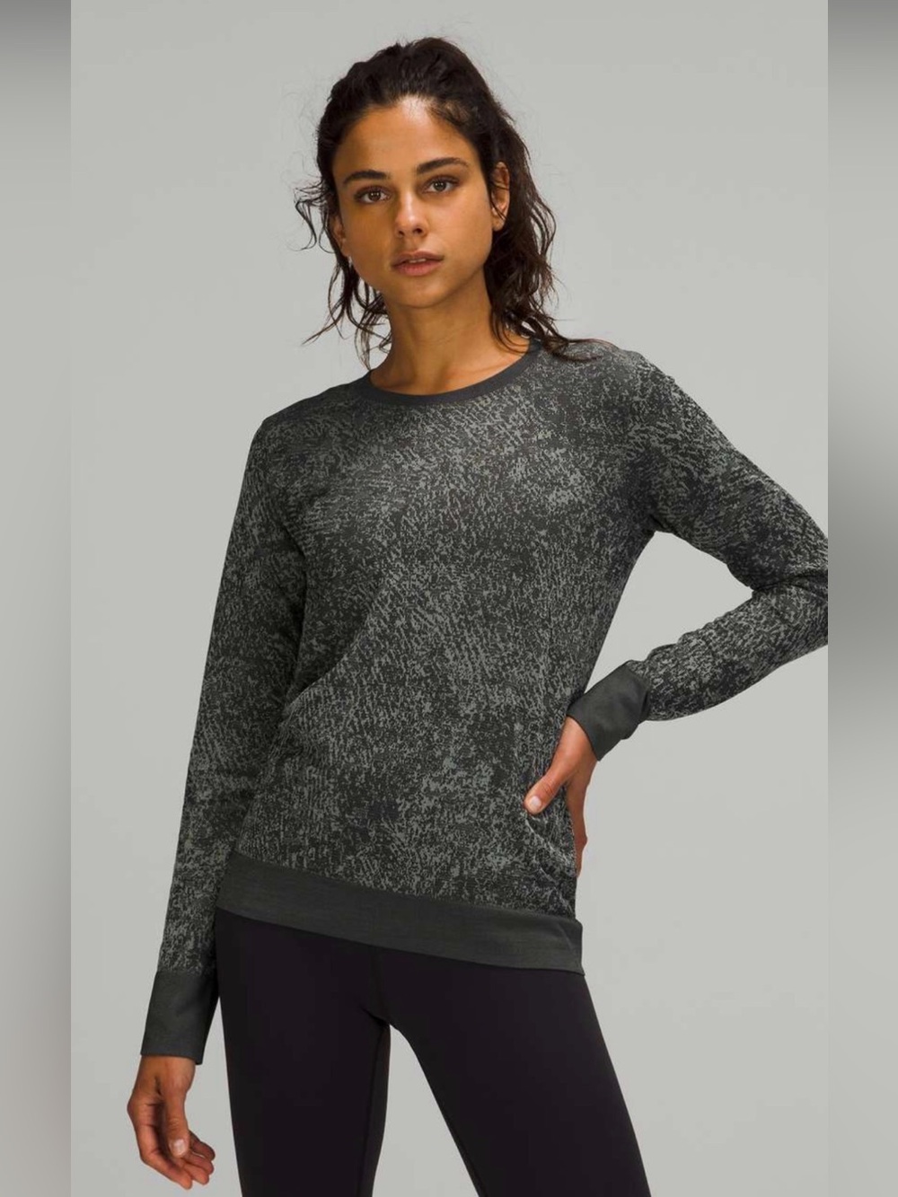 Lululemon Swiftly Breathe Long Sleeve – Fauna Black / Rhino Grey –EST 10